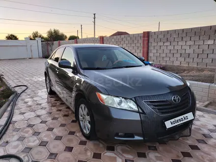 Toyota Camry 2006 года за 6 800 000 тг. в Туркестан – фото 2