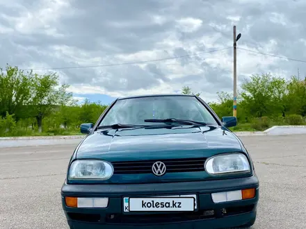 Volkswagen Golf 1993 года за 1 800 000 тг. в Тараз – фото 2