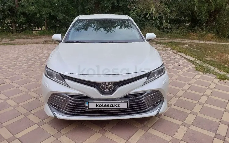 Toyota Camry 2019 годаүшін12 800 000 тг. в Алматы