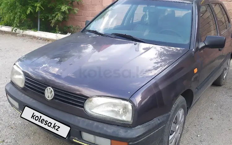 Volkswagen Golf 1993 года за 900 000 тг. в Актобе