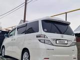 Toyota Vellfire 2010 года за 7 300 000 тг. в Алматы