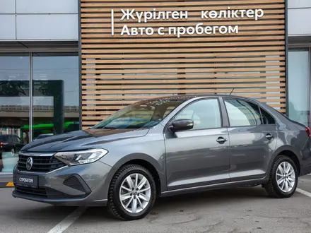Volkswagen Polo 2021 года за 6 990 000 тг. в Алматы