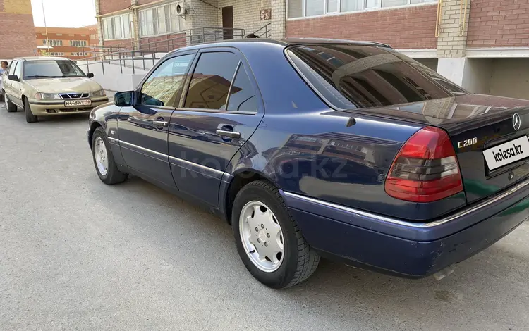 Mercedes-Benz C 200 1996 года за 3 100 000 тг. в Атырау