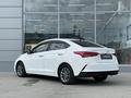 Hyundai Accent 2022 года за 8 700 000 тг. в Шымкент – фото 2