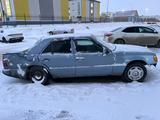 Mercedes-Benz E 230 1988 года за 600 000 тг. в Караганда