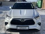 Toyota Highlander 2023 годаfor35 000 000 тг. в Караганда