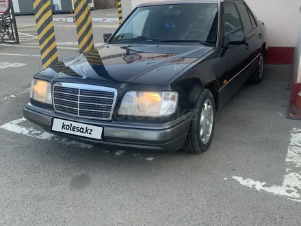 Mercedes-Benz E 200 1994 года за 2 200 000 тг. в Алматы – фото 7