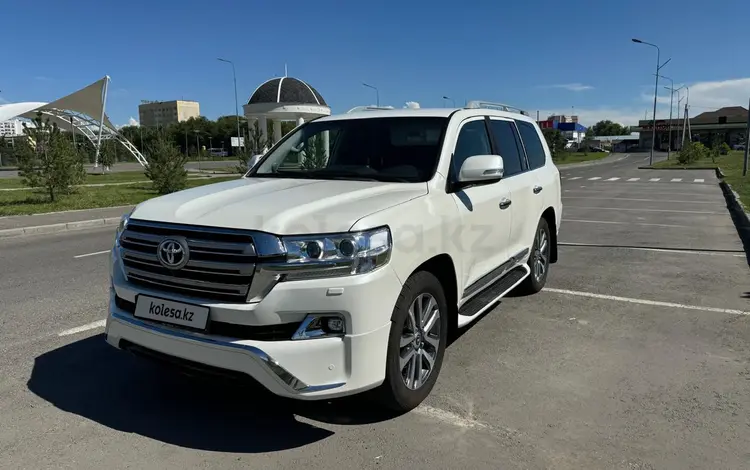 Toyota Land Cruiser 2016 года за 22 000 000 тг. в Алматы