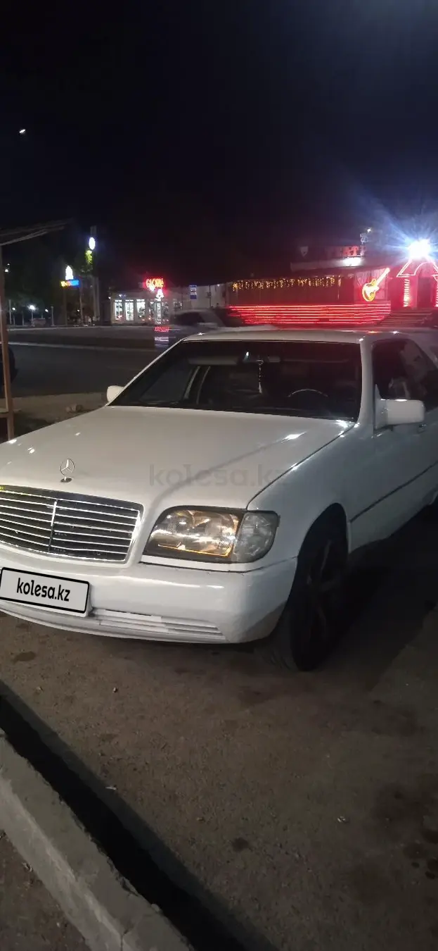 Mercedes-Benz S-Class, 1993