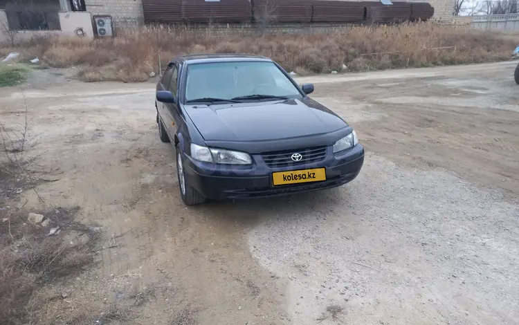 Toyota Camry 2000 годаfor3 700 000 тг. в Актау