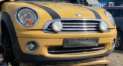 ПЕРЕДНЯЯ ЧАСТЬ MINI COOPER R56 за 5 000 000 тг. в Алматы