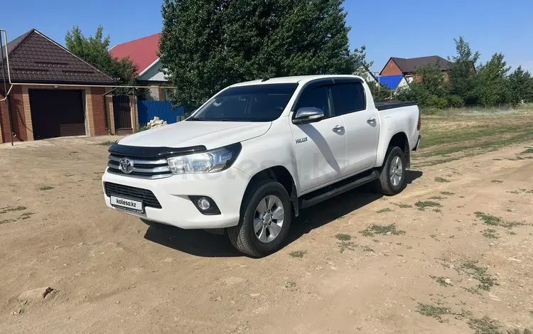 Toyota Hilux 2017 года за 15 500 000 тг. в Уральск