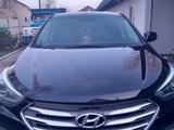 Hyundai Santa Fe 2017 годаfor9 500 000 тг. в Алматы