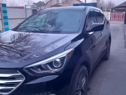 Hyundai Santa Fe 2017 года за 9 800 000 тг. в Алматы – фото 2