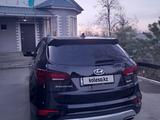 Hyundai Santa Fe 2017 года за 11 000 000 тг. в Алматы – фото 4