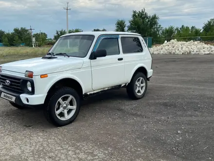 ВАЗ (Lada) Lada 2121 2016 года за 3 500 000 тг. в Актобе – фото 3