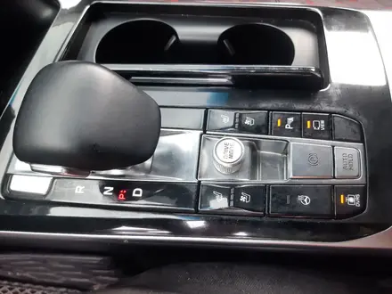 Kia K7 2020 года за 12 500 000 тг. в Алматы – фото 2