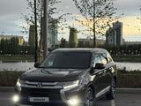 Mitsubishi Outlander 2015 года за 9 000 000 тг. в Шымкент