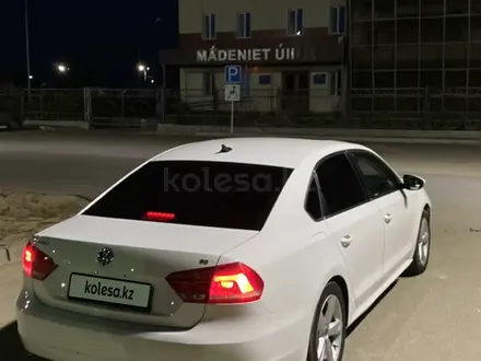 Volkswagen Passat 2012 года за 4 500 000 тг. в Атырау – фото 11