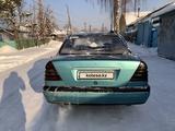 Mercedes-Benz C 180 1994 годаүшін1 300 000 тг. в Усть-Каменогорск – фото 4