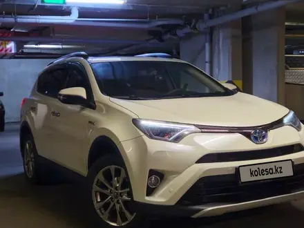 Toyota RAV4 2016 года за 11 600 000 тг. в Алматы – фото 4