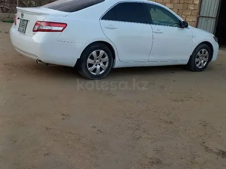 Toyota Camry 2011 года за 4 600 000 тг. в Бейнеу – фото 24