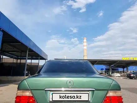 Mercedes-Benz E 220 1994 года за 2 700 000 тг. в Алматы – фото 4