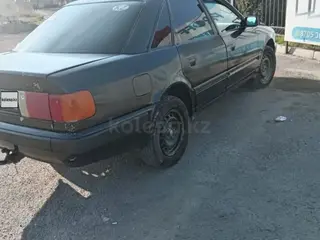 Audi 100