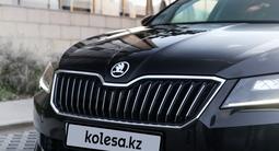 Skoda Superb 2018 годаүшін11 100 000 тг. в Алматы – фото 5