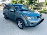 Mitsubishi Outlander 2007 годаүшін6 044 482 тг. в Актау – фото 2