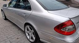 Mercedes-Benz E-Класс 2007 года за 11 300 000 тг. в Алматы – фото 2