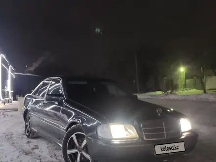 Mercedes-Benz C 280 1997 года за 2 550 000 тг. в Караганда