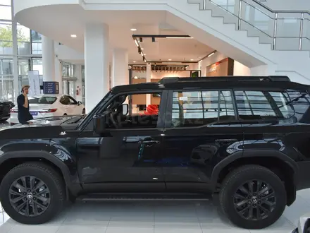 Toyota Land Cruiser Prado Luxe 2025 года за 46 890 000 тг. в Атырау – фото 4