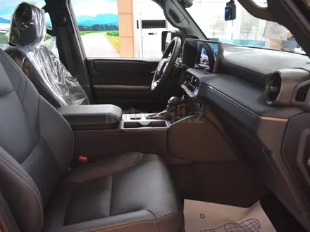 Toyota Land Cruiser Prado Luxe 2025 года за 46 890 000 тг. в Атырау – фото 6