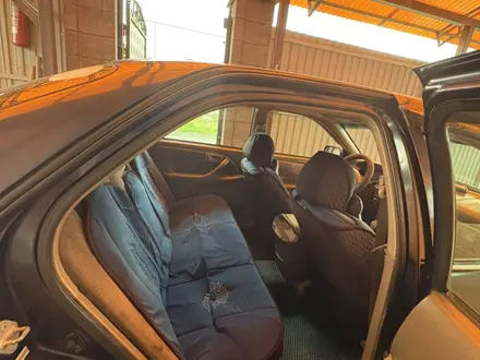 Toyota Camry 1997 года за 2 400 000 тг. в Алматы – фото 18