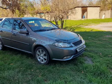 Daewoo Gentra 2014 года за 4 500 000 тг. в Шымкент