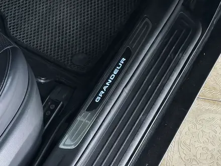 Hyundai Grandeur 2013 года за 8 000 000 тг. в Кентау – фото 26