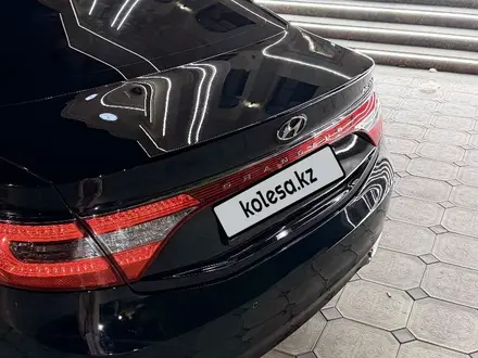 Hyundai Grandeur 2013 года за 8 000 000 тг. в Кентау – фото 3