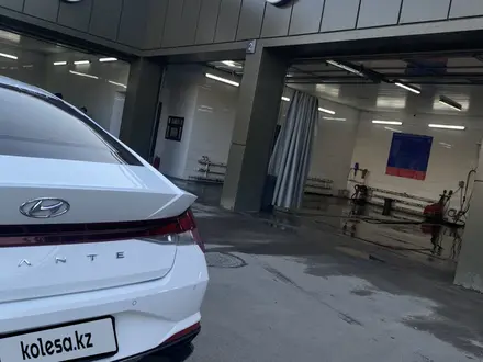 Hyundai Avante 2021 года за 11 500 000 тг. в Алматы – фото 4