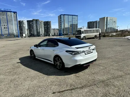 Toyota Camry 2020 годаүшін15 500 000 тг. в Усть-Каменогорск – фото 4