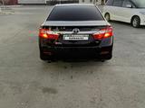 Toyota Camry 2013 годаүшін8 100 000 тг. в Атырау – фото 2