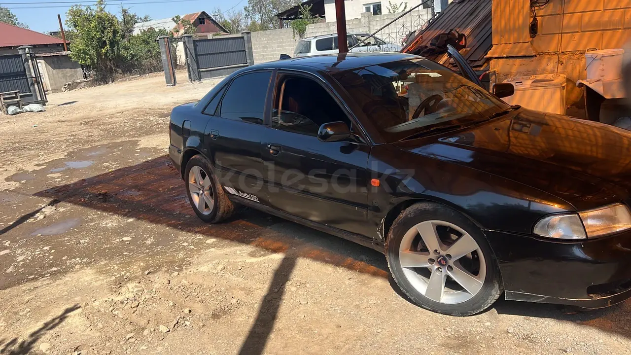 Audi A4, 1996