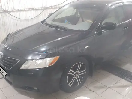 Toyota Camry 2006 года за 5 500 000 тг. в Уральск – фото 3