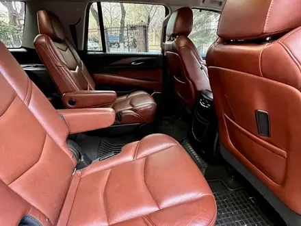 Cadillac Escalade 2019 года за 35 000 000 тг. в Павлодар – фото 11