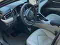 Toyota Camry 2022 годаүшін9 800 000 тг. в Атырау – фото 8