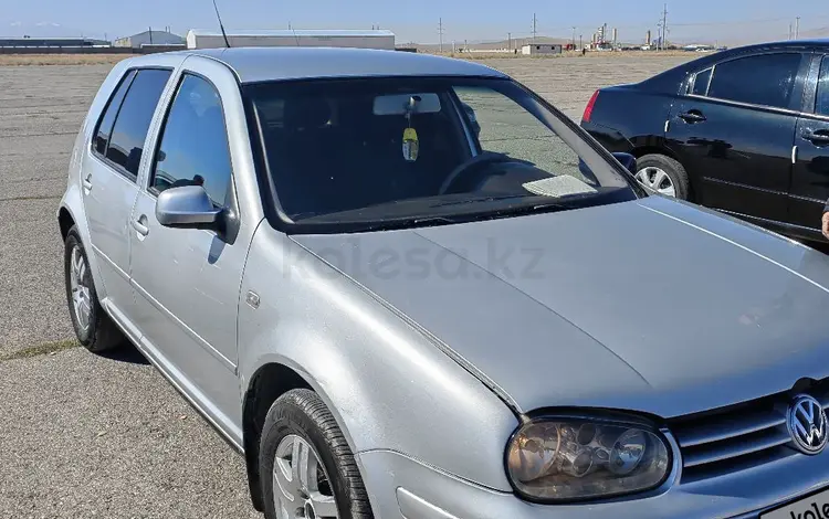 Volkswagen Golf 2001 годаүшін2 600 000 тг. в Тараз