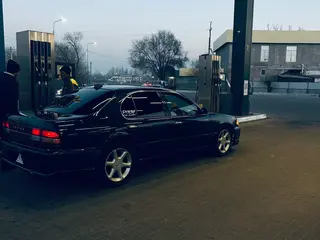 Nissan Cefiro