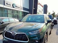 Toyota Highlander 2023 года за 26 000 000 тг. в Алматы