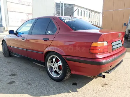 BMW 318 1994 года за 900 000 тг. в Уральск – фото 6