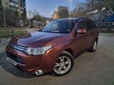 Mitsubishi Outlander 2013 годаfor6 900 000 тг. в Караганда